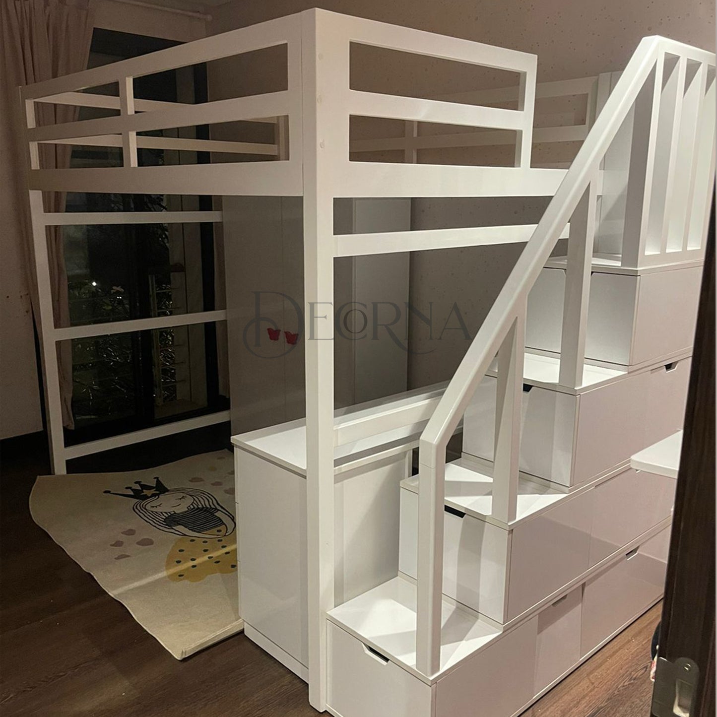 Lit mezzanine gain de place avec armoire et coin étude