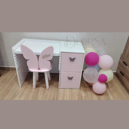 Bureau Élégant et Chaise Papillon