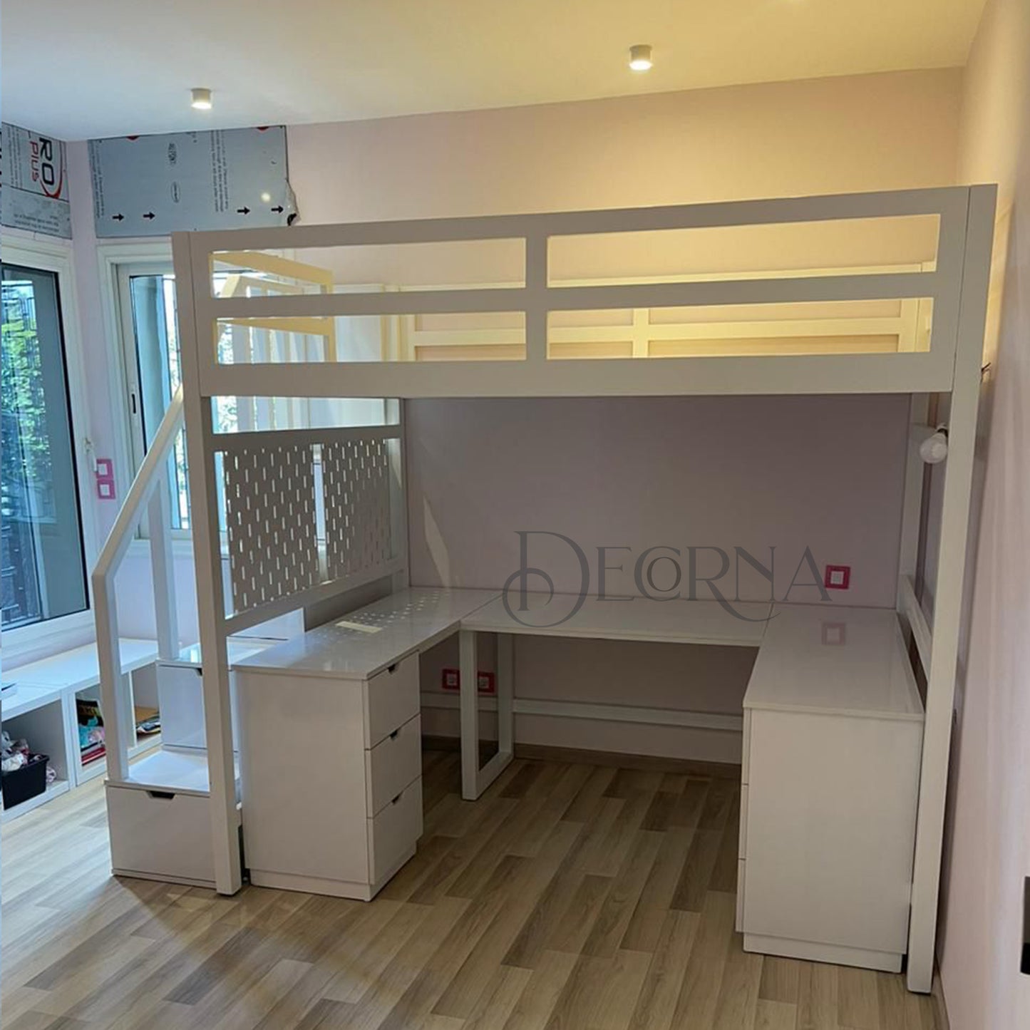 Lit mezzanine avec bureau intégré